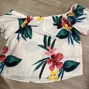 SHEIN Red and White Ruffled Crop Blouse